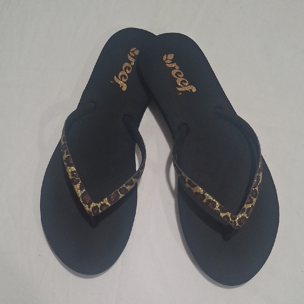 Reef Women's Black Sandals with Leopard Print Straps Size 9-8